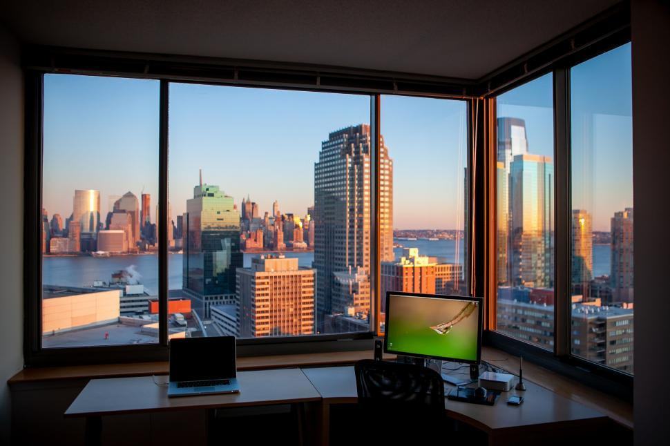 office-with-a-view-of-the-city-skyline.jpg